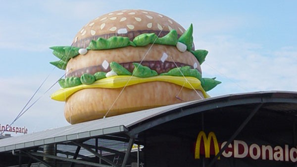 Opblaasbare hamburger blowup - Publi air McDonalds bigmac inflatable burger - blowups