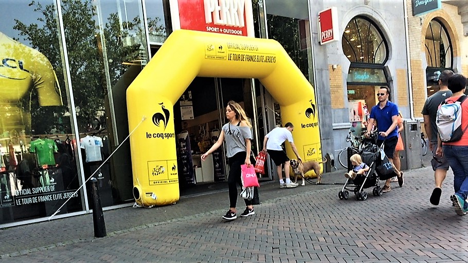 Opblaasbare reclame - Publi air inflatable arch boog