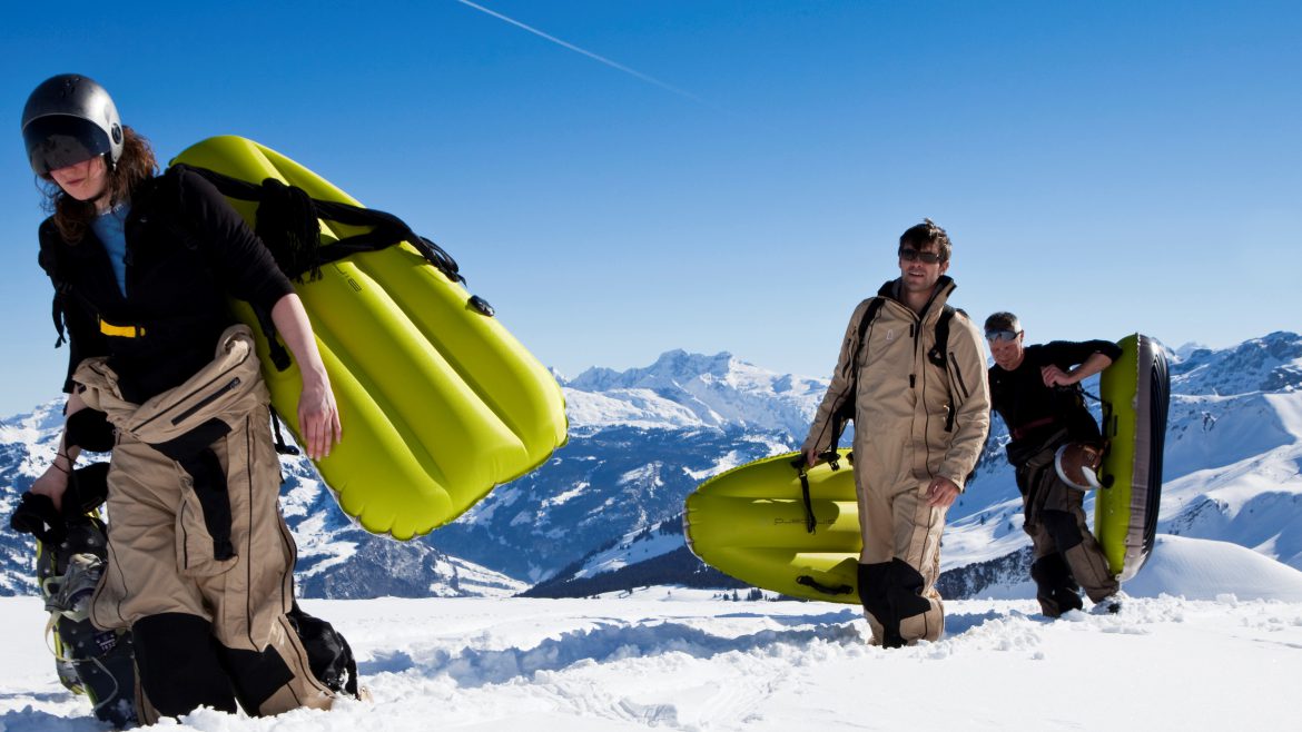 airboard - inflatable - band- snow - winter- sleigh publi air - opblaasbaar - sneeuw - snow fun - premium