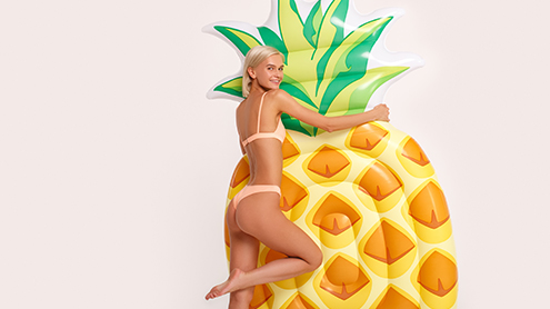 pineapple-float-publiair