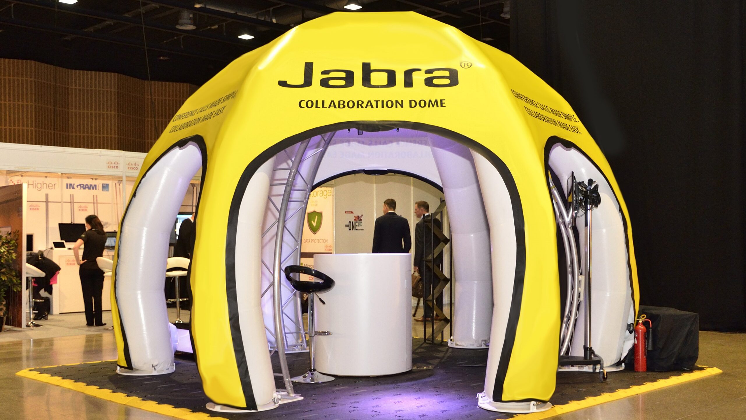 17-Jabra-MicroStation-Inflatable-Exhibtion-Stand